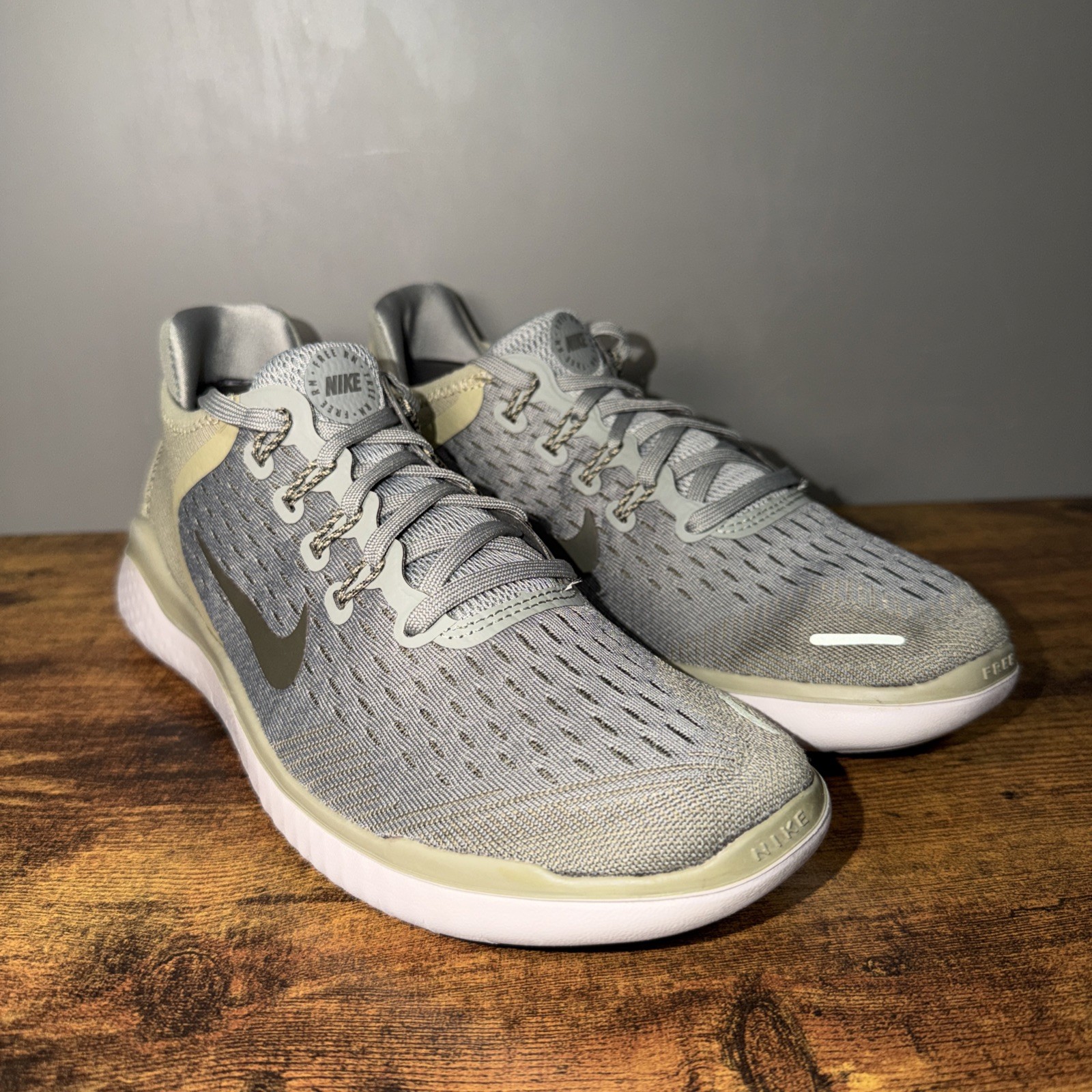 Nike Women’s Size 8.5 Free RN 2018 Stucco/Khaki Running Shoes 942837-004