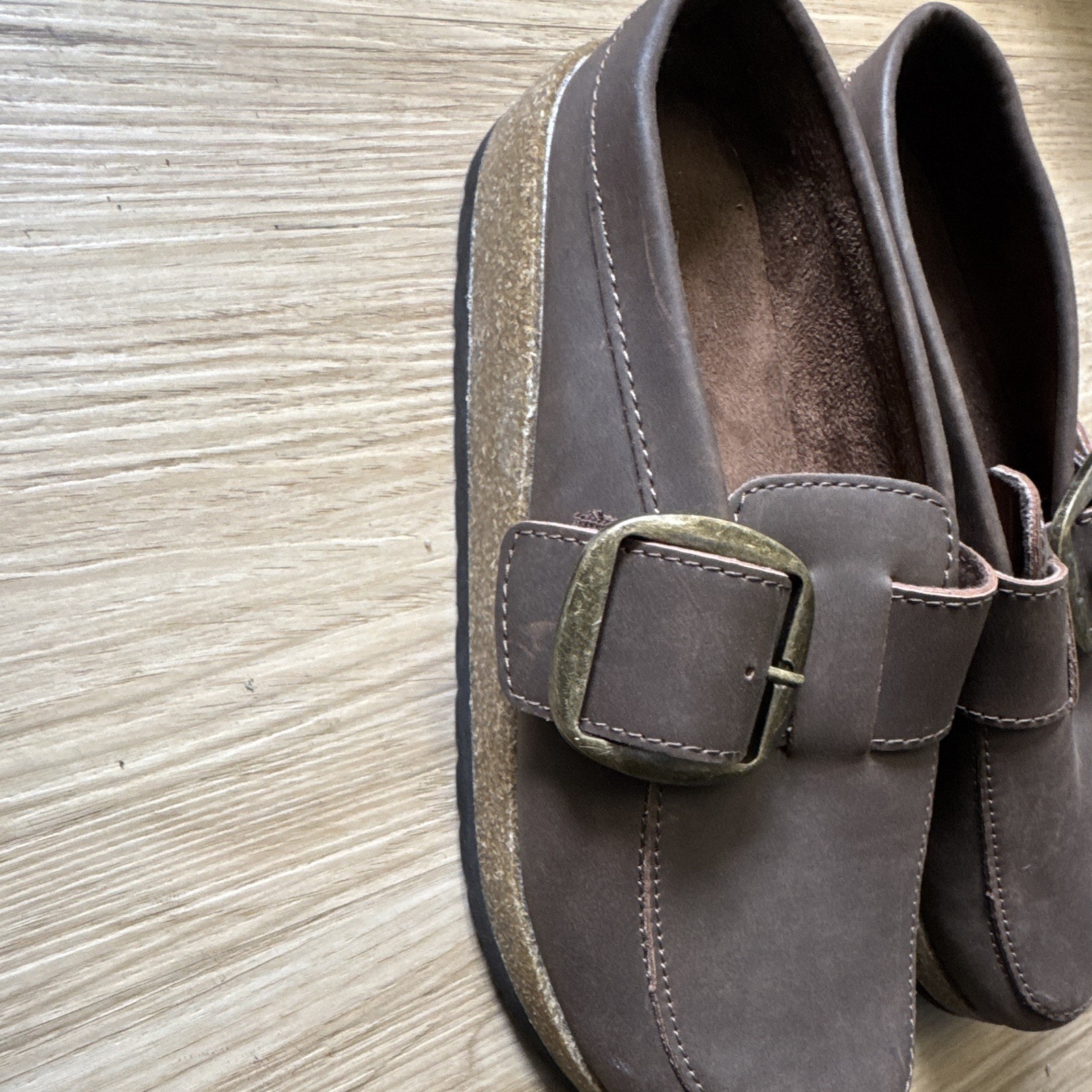 Mountain Sole by White Mountain Brown Leather Buckle Loafer Flats Women 7 M