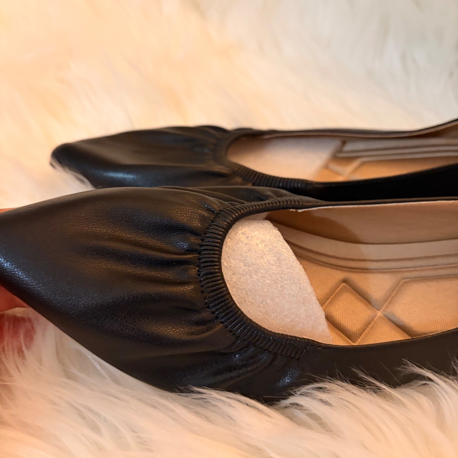 Unbranded Ballet Flats Women Size 42 Black Excellent Ruched Pointed Toe WORKWEAR