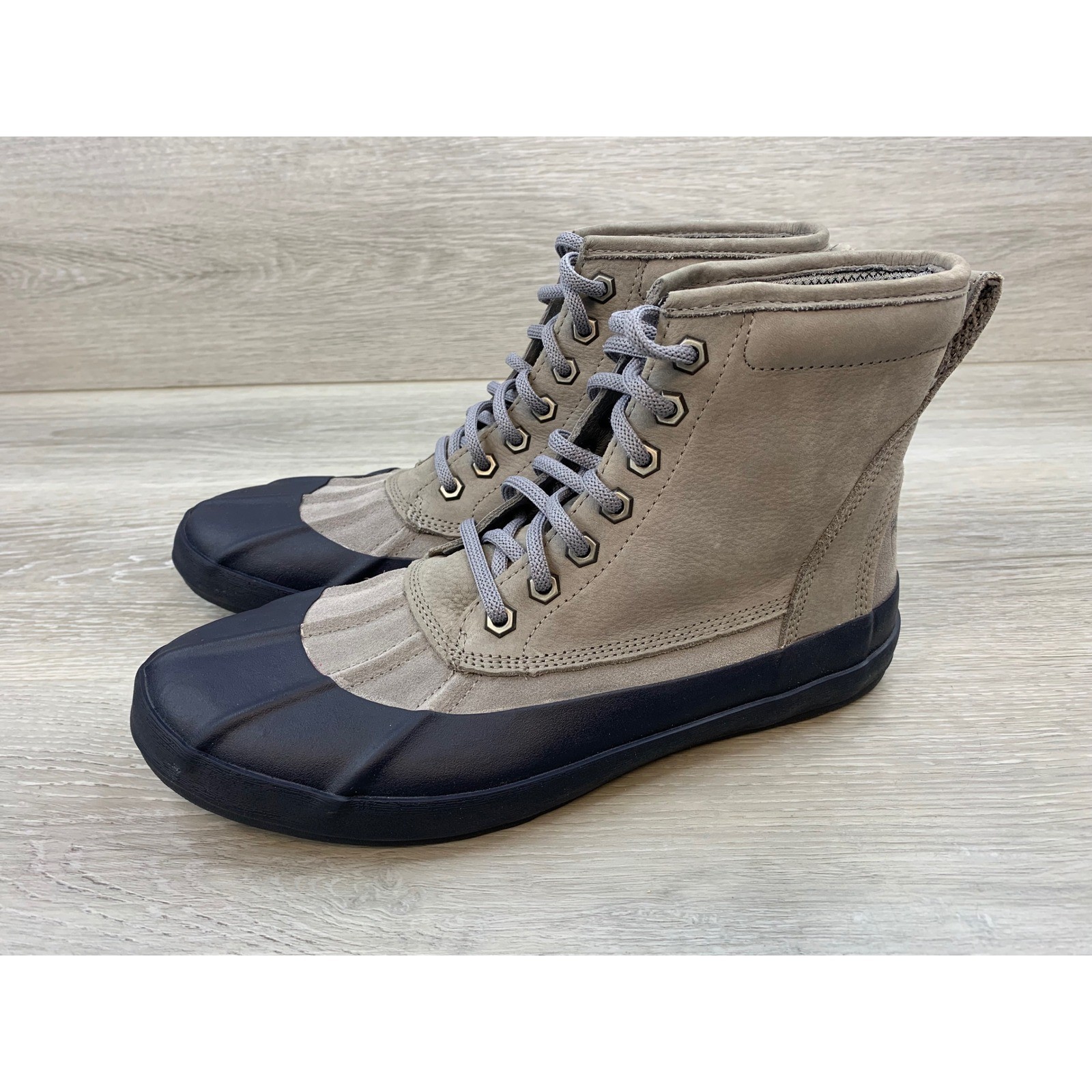 LL Bean Women’s 10 Grey Leather Duck Boots Lace Up Ankle Casual Comfort Boots