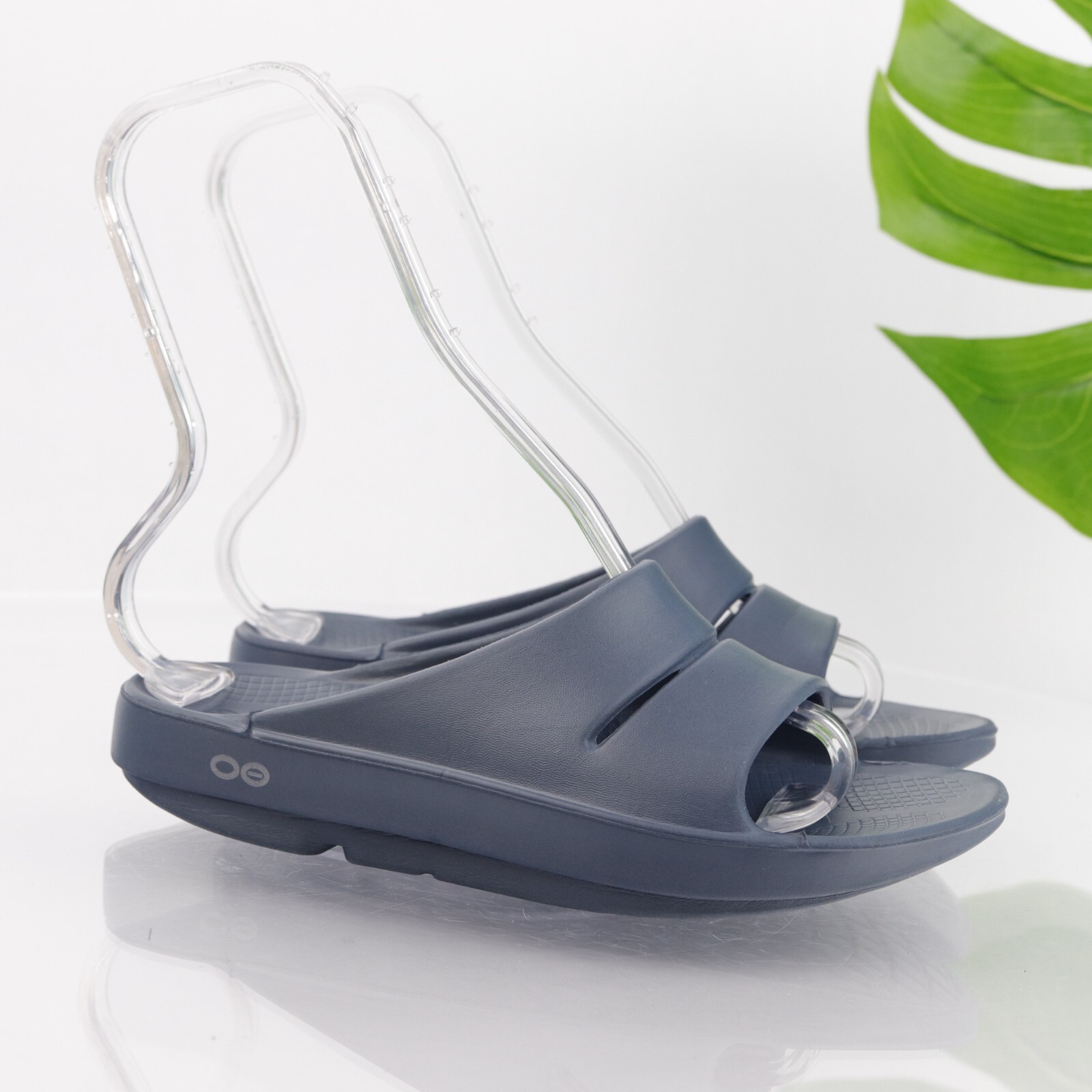 Oofos Ooahh Recovery Sandal Women’s Size 7 Slide Maroccan Blue PF Comfy Shoe