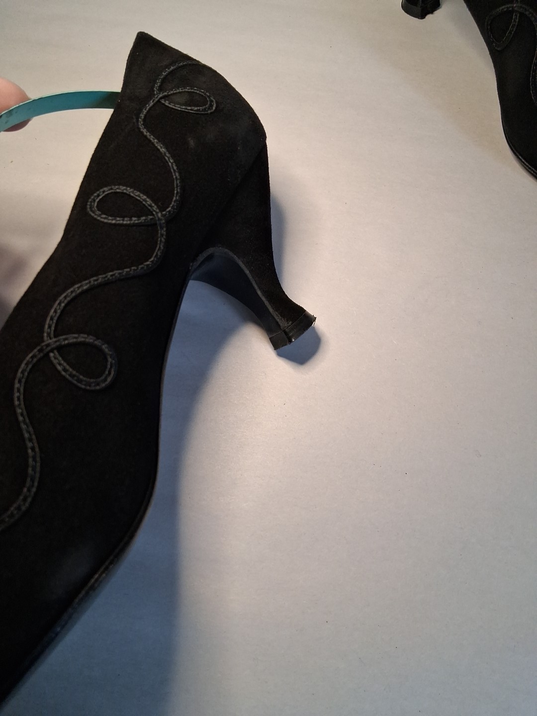 Peter Fox Size 7.5 B Black Suede Flare Heel Pumps Ribbon Ropeing