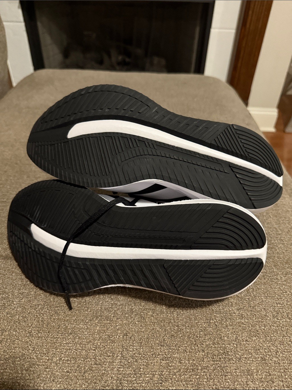 adidas Black and White Cloudfoam Athletic Shoes NWT No Box