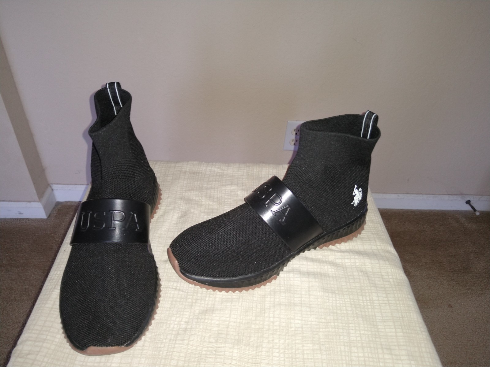 New! U.S. Polo Assn. Logo Black Knitted Sock High Top Sneakers Women Size 9.5