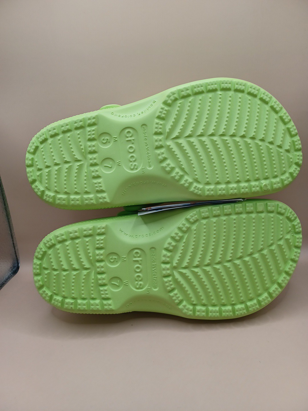 Crocs Monster Inc Mike Wazowski Classic Clog-Green Size Men 5 Women 7 US