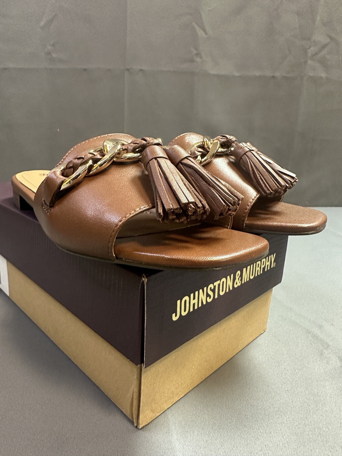New Johnston & Murphy LILLY Chain Slide Sandals In Cognac Glove – Women’s 6.5M