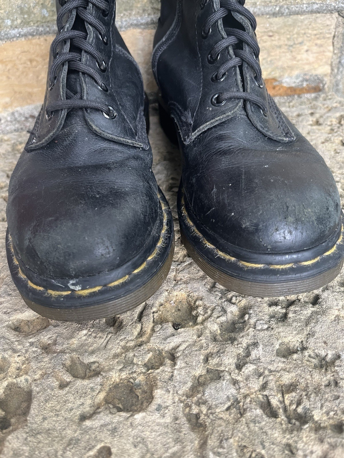 Dr. Martens Combat Boot Womens Size 7 Black 1B99 14-Eye Lace Up Leather