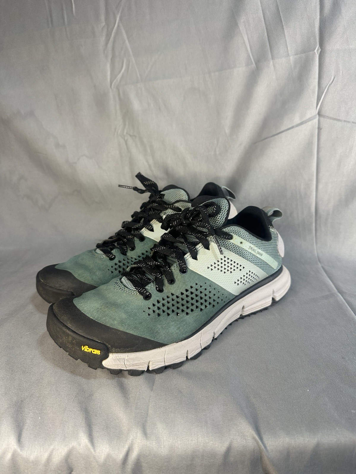 Danner 61273, Trail 2650 3″ Atlantic Blue Hiking Shoes Size 9.5