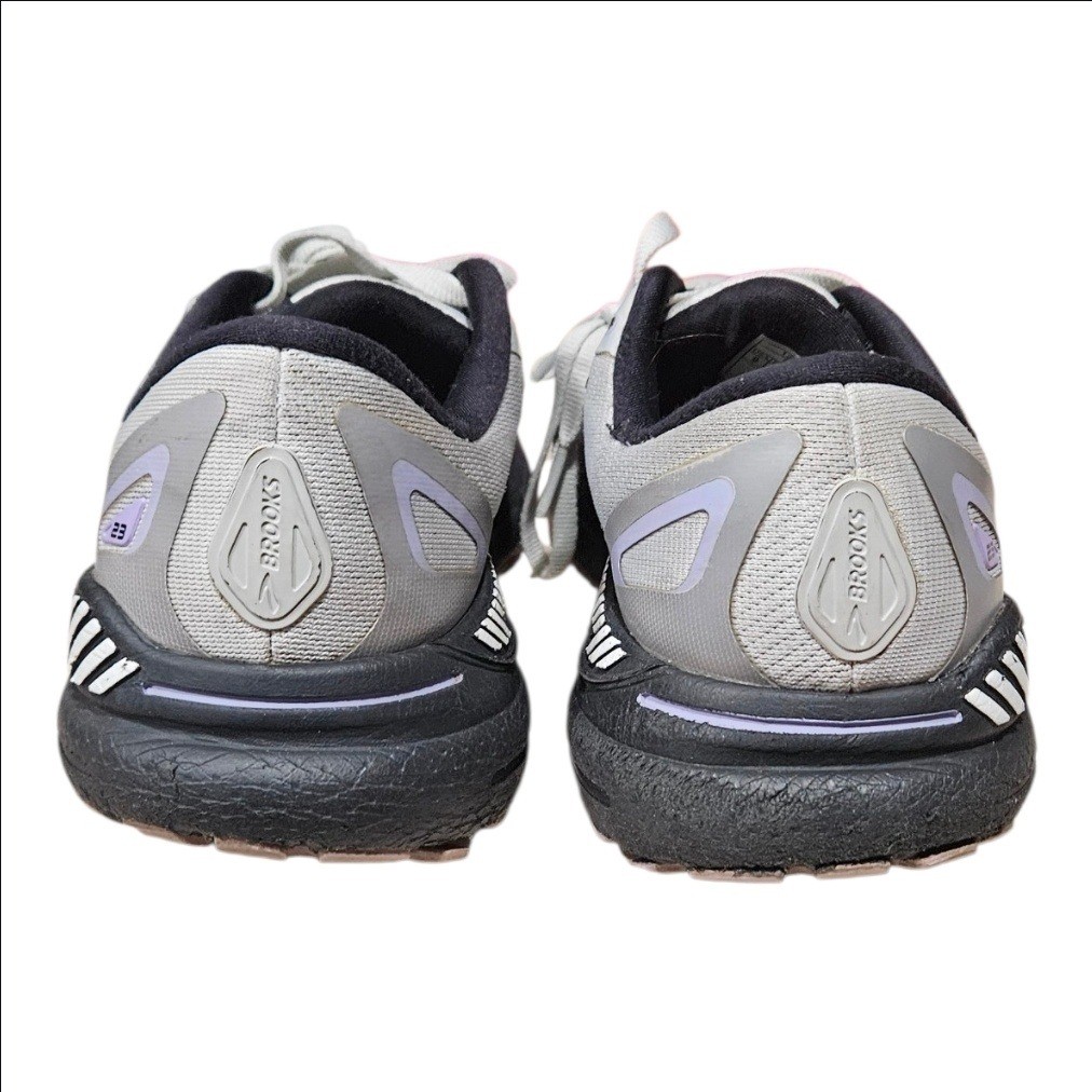 Brooks Adrenaline GTS 23 Womens Running Shoes Grey Lavender Stability Sneakers