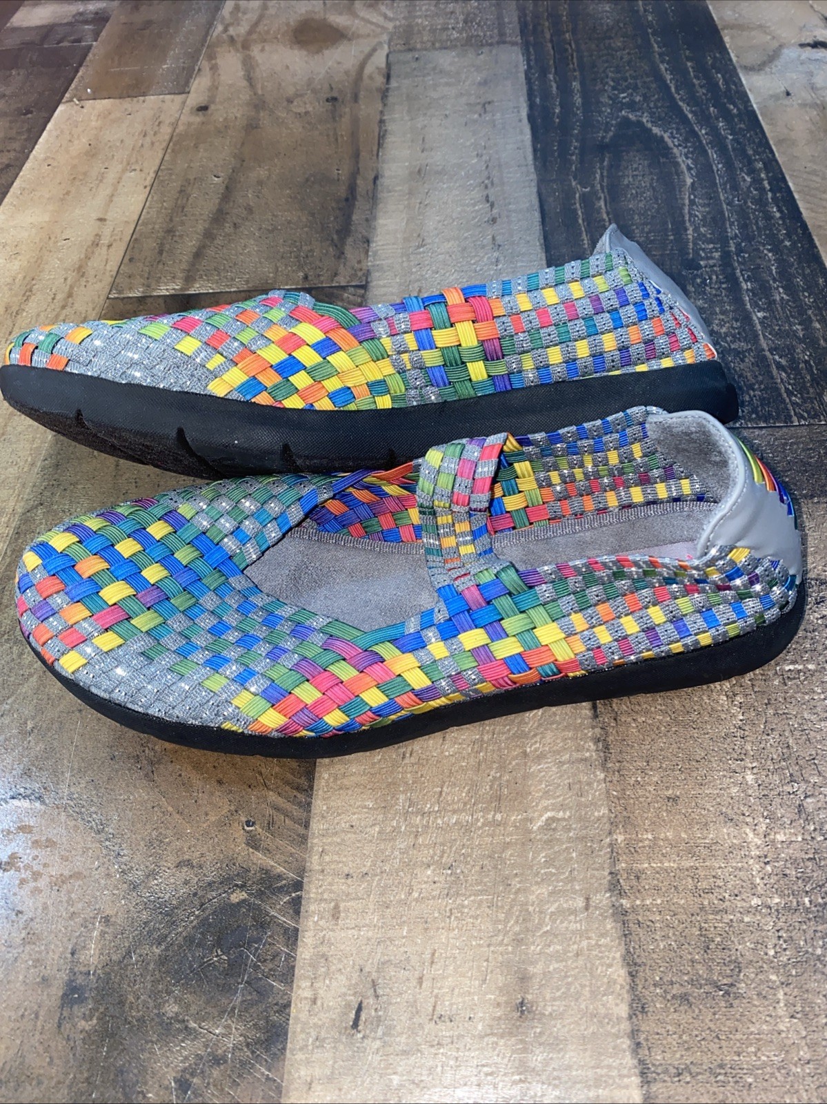 BareTraps Women’s Woven Slip-On Stretch Shoes Multicolor Size 8.5 lightweight