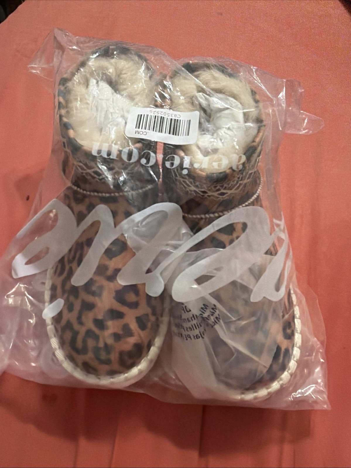 Aerie Embroidered Scuff Booties