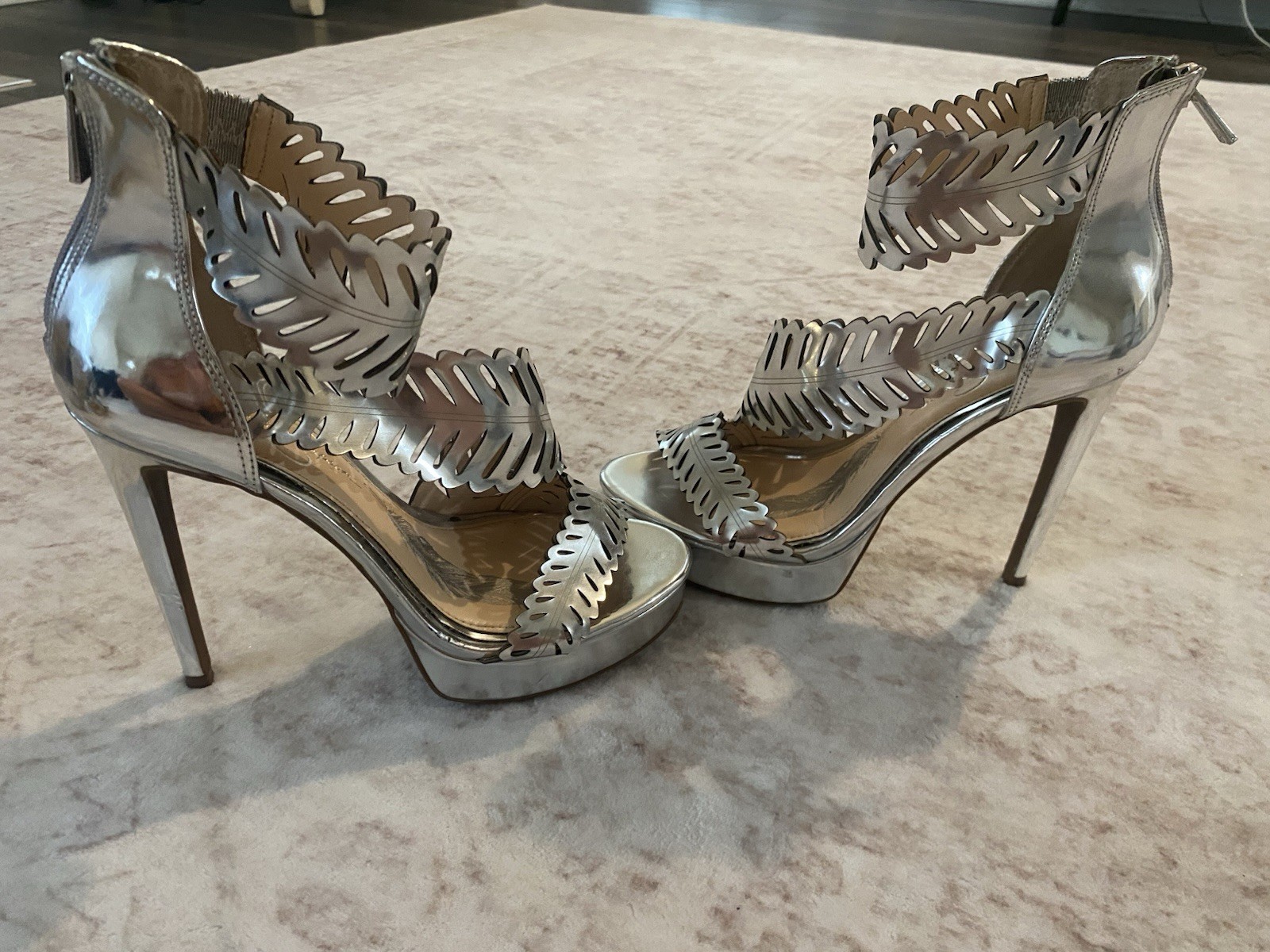Jessica Simpson Azure Silver Metallic Platform Heels Open Toe Zip 7
