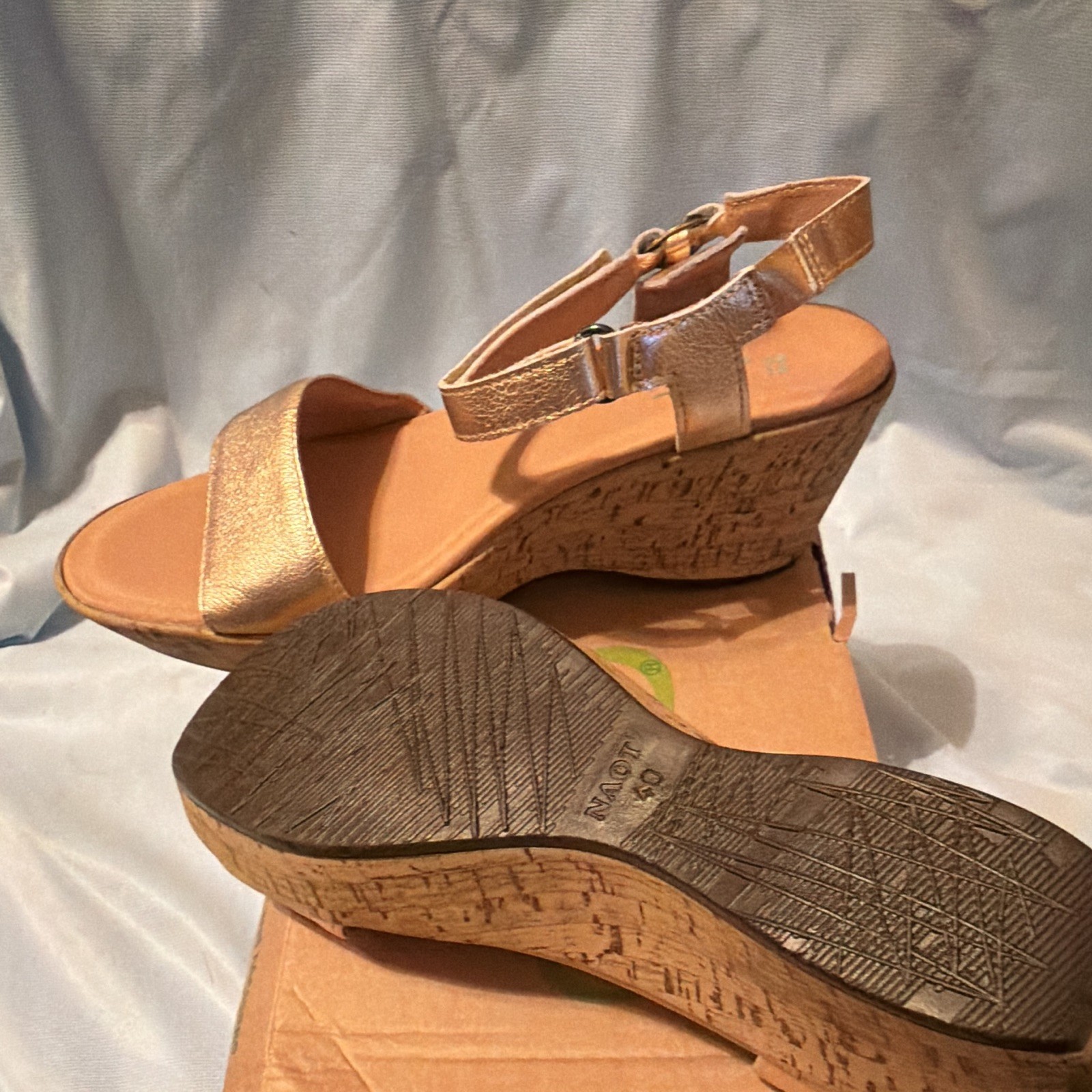 Naot Gold Leather Ankle Strap Wedge Sandals Women’s US 9.5 EU 40 M Buckle