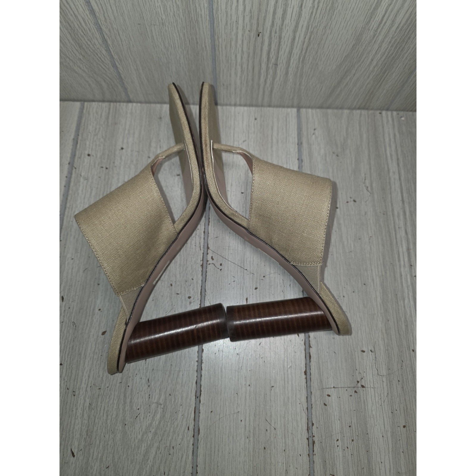 J CREW Rounded-Heel Thong Sandals In Linen Size 9.5 Cute Round Heel 3.5″