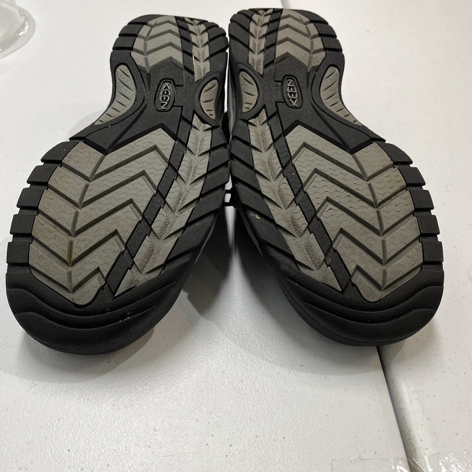 Keen Rapid H2 Water Sandal Black Steel Gray Size 12 Hiking Outdoor Grip Comfort