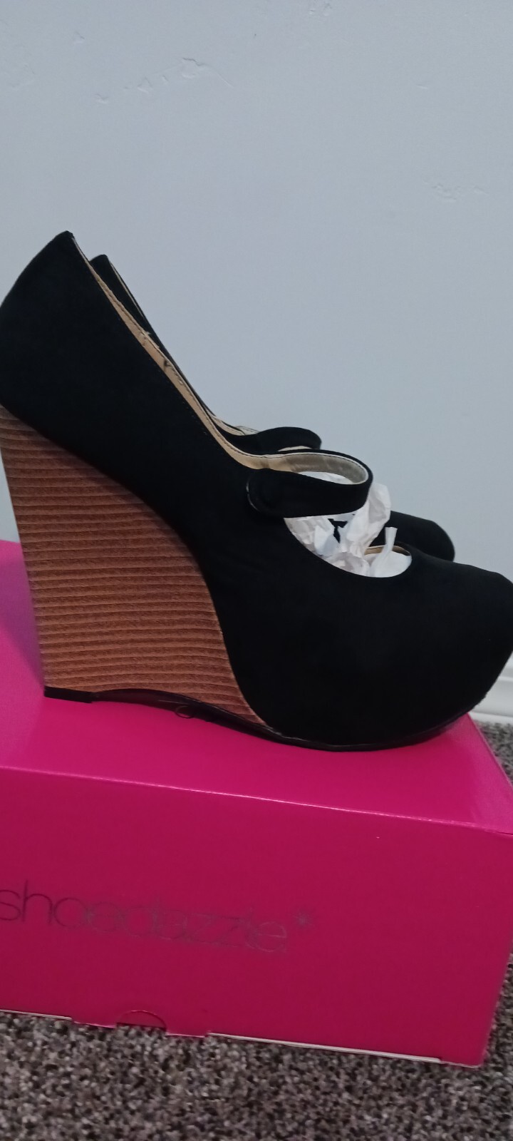 Shoedazzle Cici Black Fox Suede Wedges wIth Strap, size 10 women’s . New In Box
