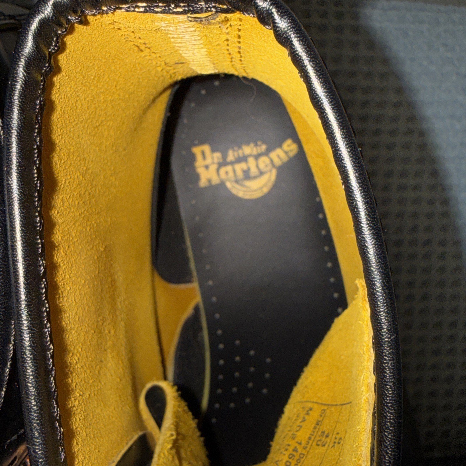 Dr. Martens 1460 Black Smooth Leather Eye Combat Boots M 10 W 11 AirWair Grunge