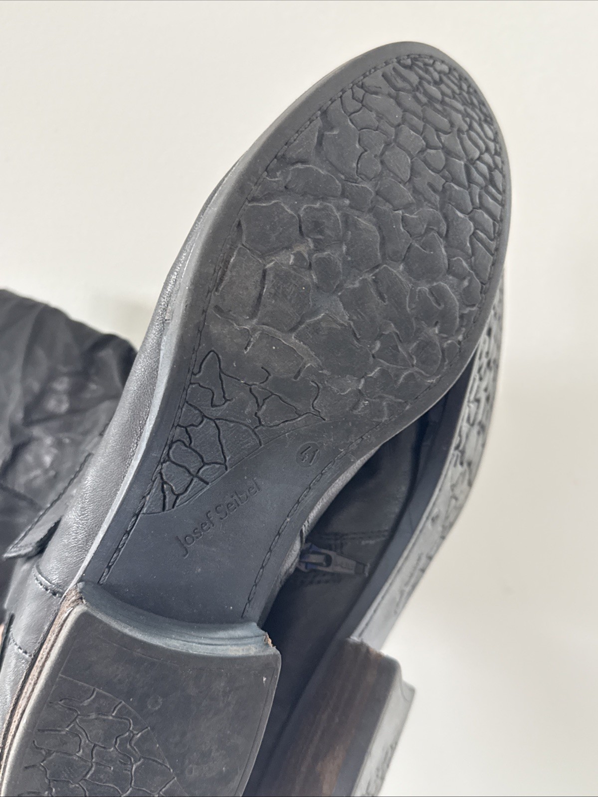 Josef Seibel Women’s Black Ankle Boots EU 41 US 10 – 10.5 Zipper Buckle Leather