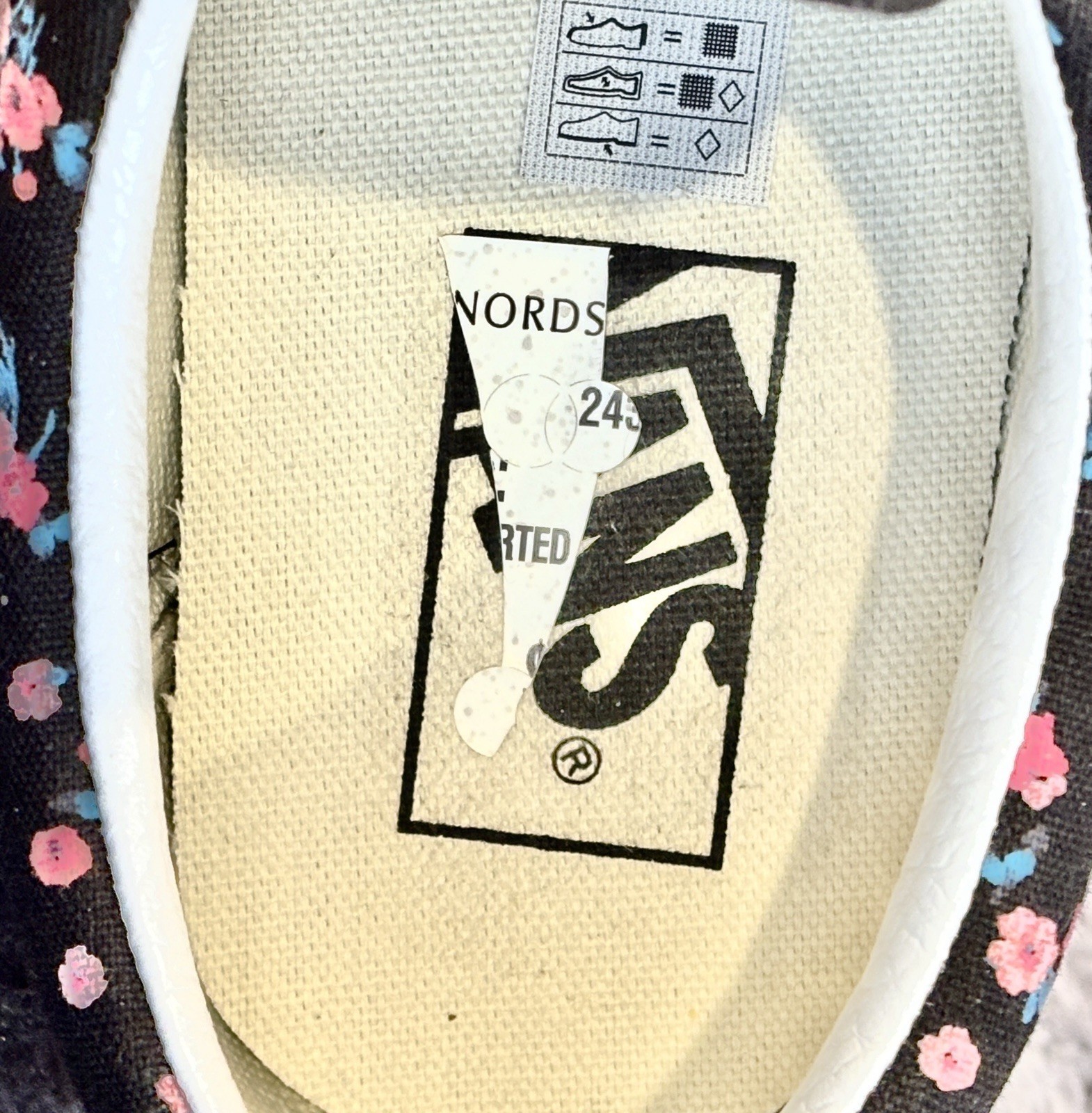 Vans Era Floral Covered Ditsy Canvas Sneakers Shoes Women’s 8 Skater Boho Flower