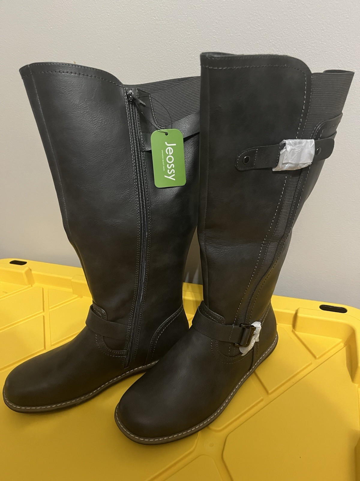 Jeossy Milan Women’s Black Knee High Riding Boots Size 7 Side Zip Style DJY9661