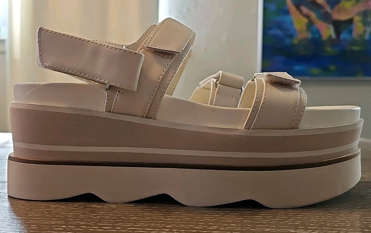 Dolce Vita Izak Women 10/11 Leather Platform 3.25″ Sandal