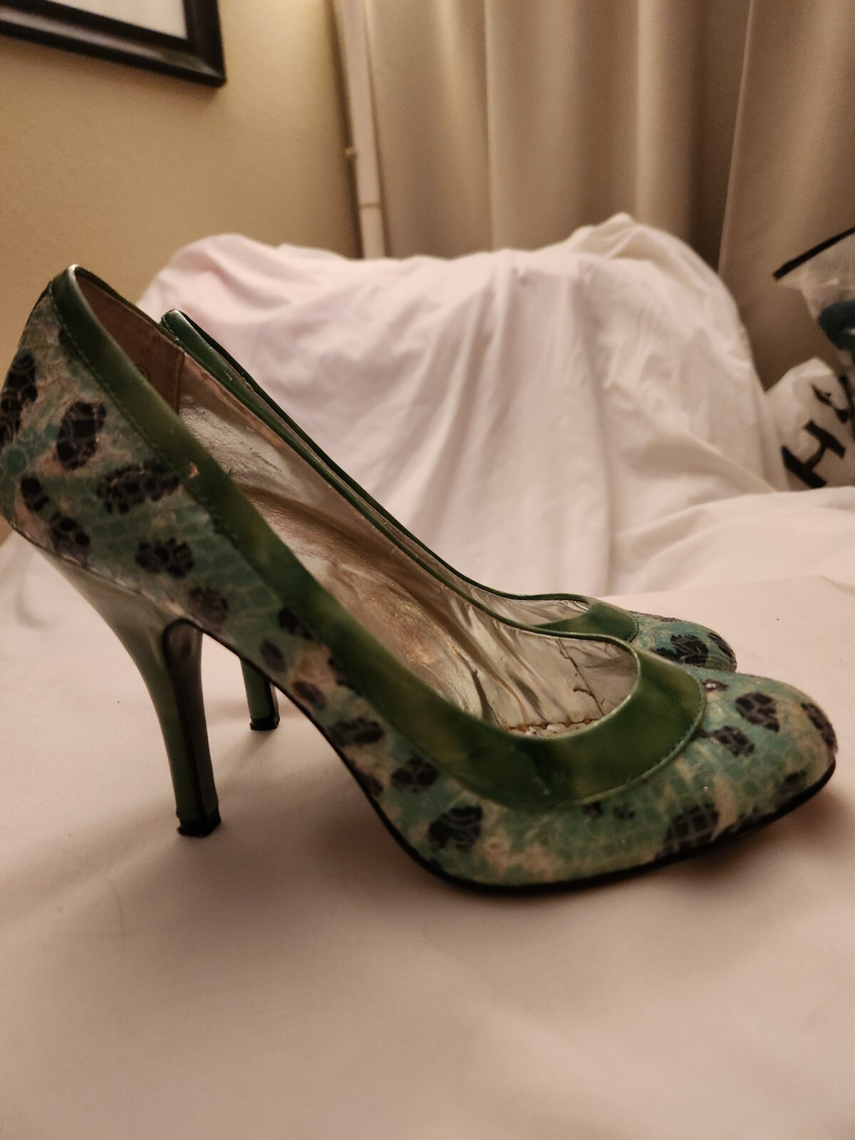 Naughty Monkey 7 Green And Blue W/ Black Leopard Print & Gold Sparkle Pumps