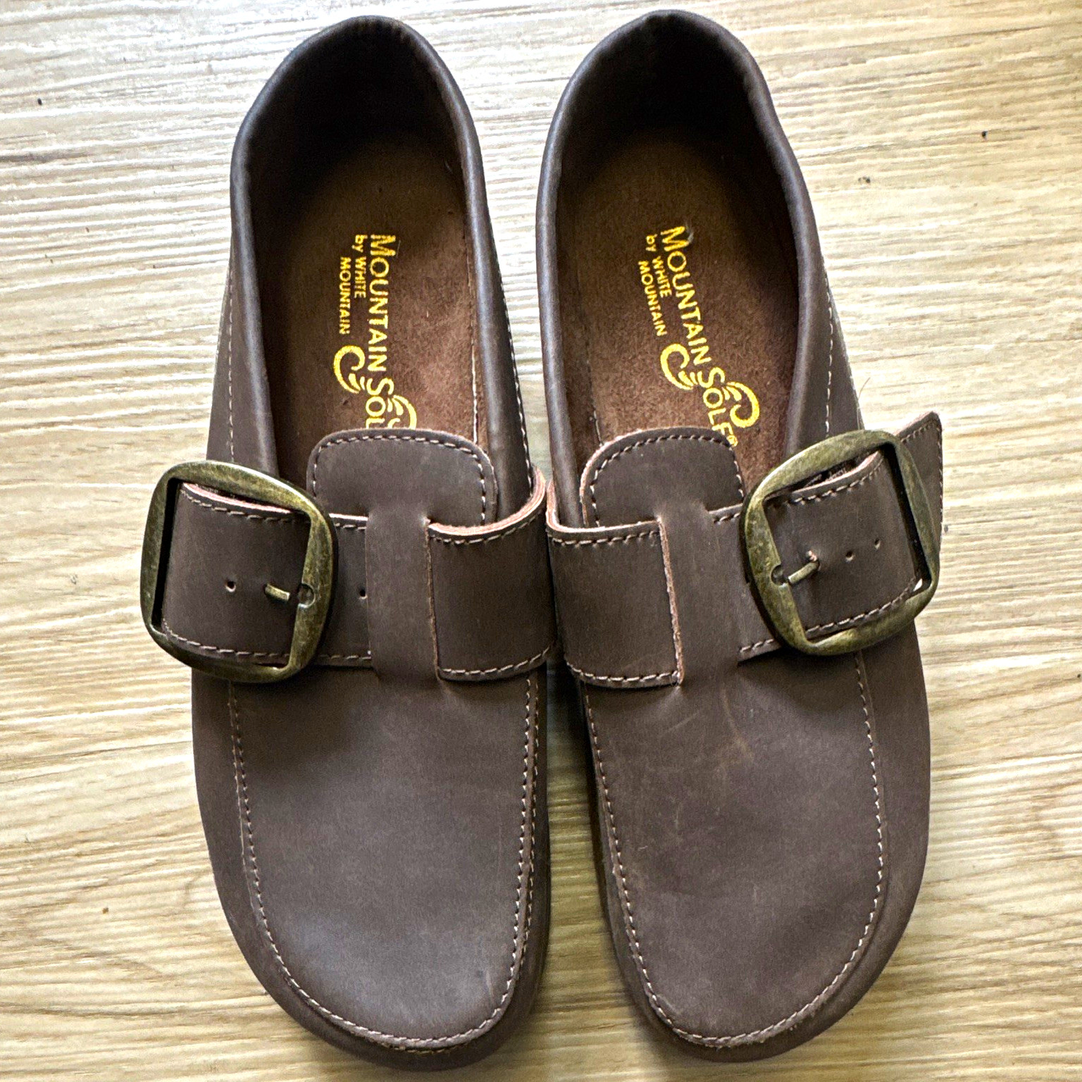 Mountain Sole by White Mountain Brown Leather Buckle Loafer Flats Women 7 M