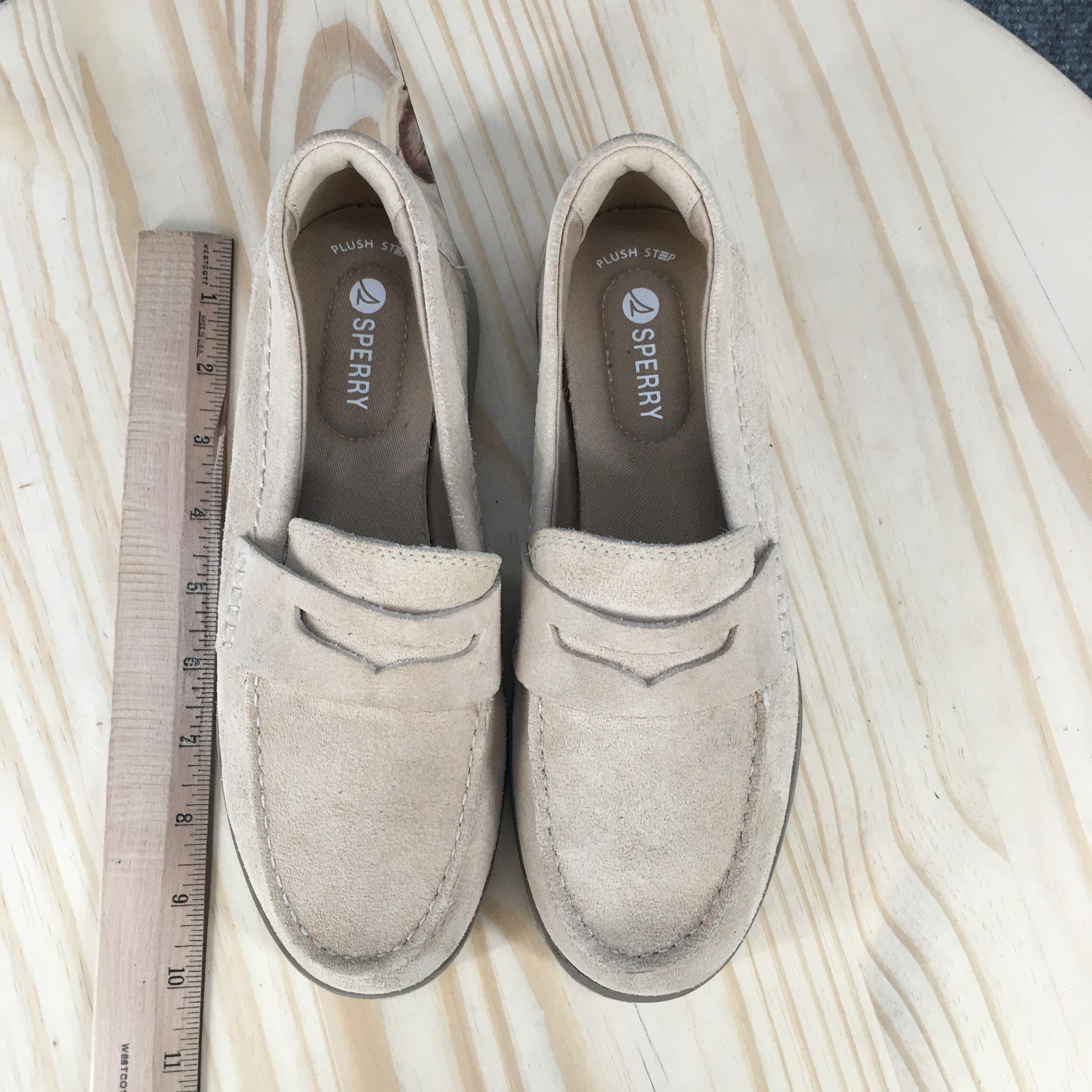 Sperry Shoes Womens 6.5 Wide Wells Penny Loafer Cream Leather Slip On STS89457