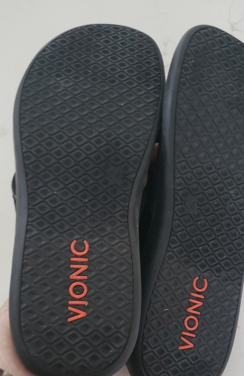Vionic Tide Size 10/11 M Black Sequin Thong Sandals – Exc Cond