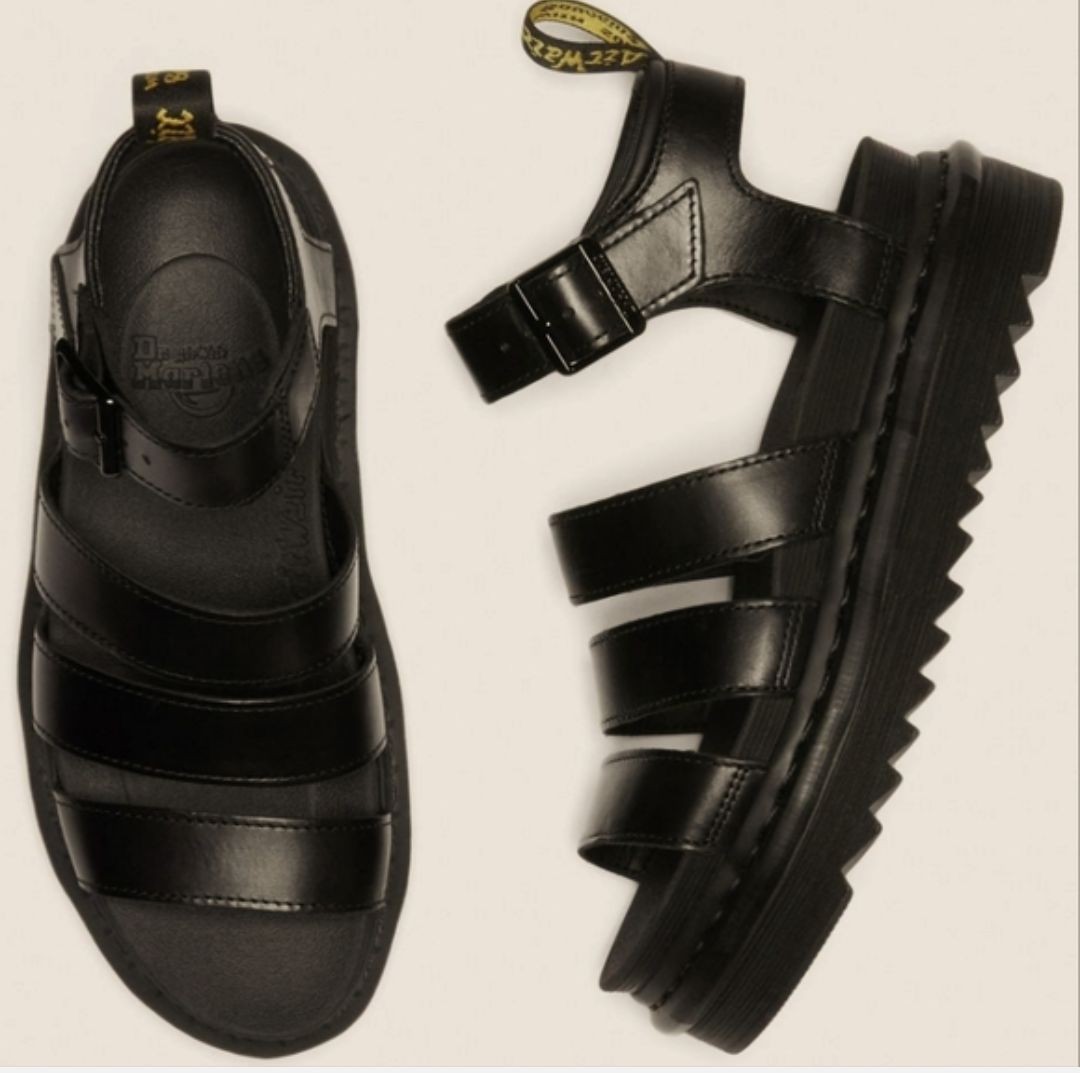 Dr. Martens Blaire Platform Strap Sandals. Size 8