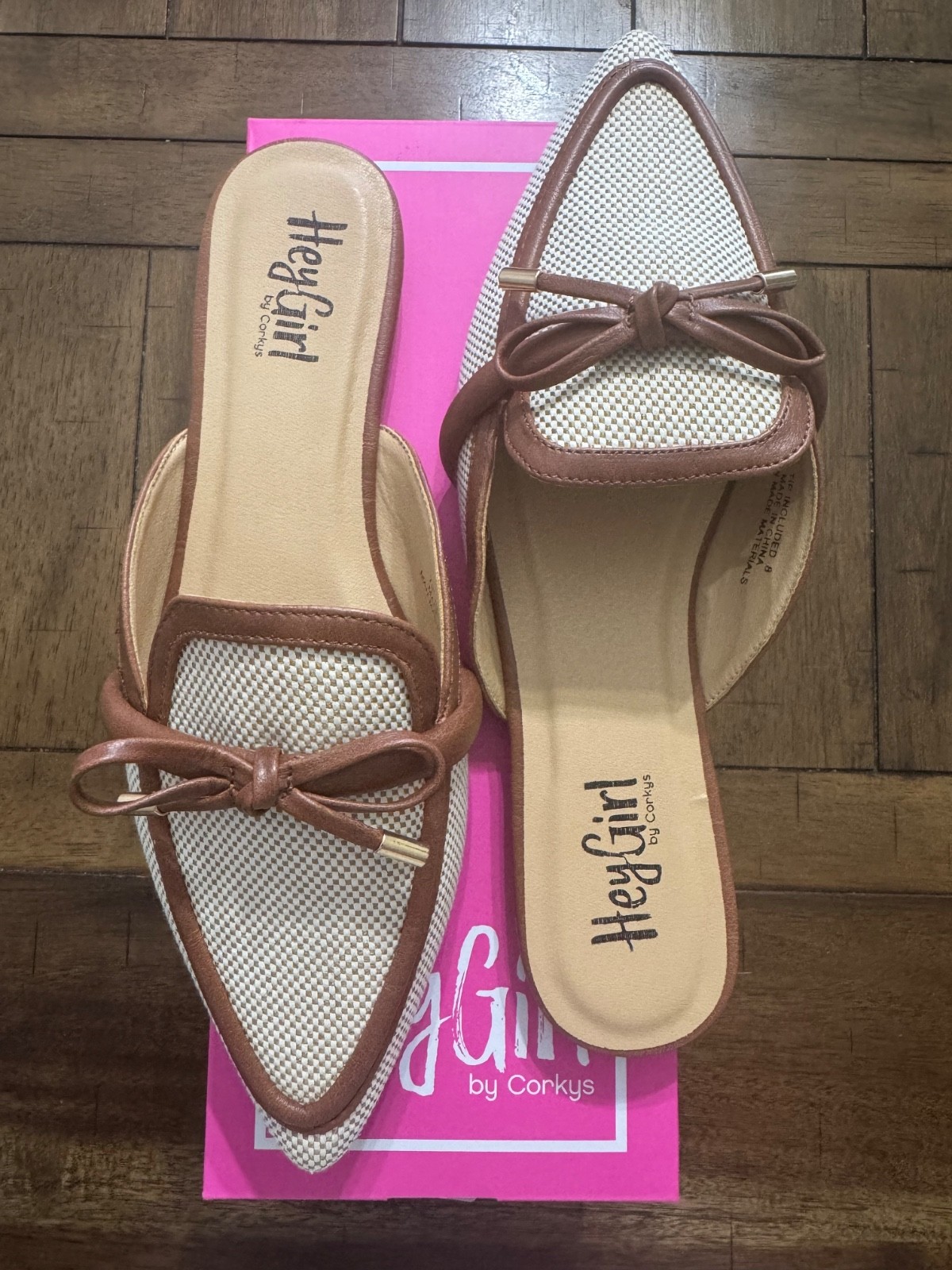 Hey Girl by Corkys Bourbon Tip Flats-Size 8 NWT