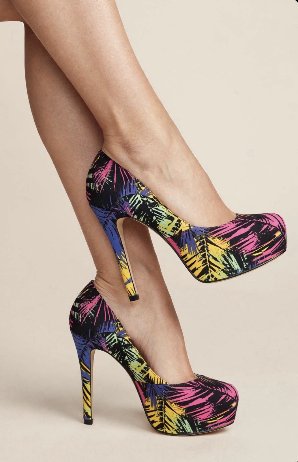 ShoeDazzle Tropical Palm Neon Platform Peep Toe Heels Size 8.5