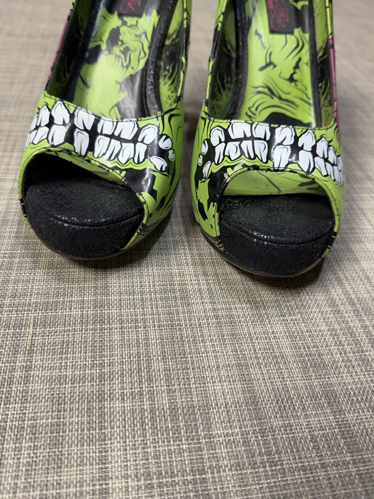 Iron Fist Damen Peep Toe Pump Zombie Green Stomper Platform Women’s US 10 Y2K