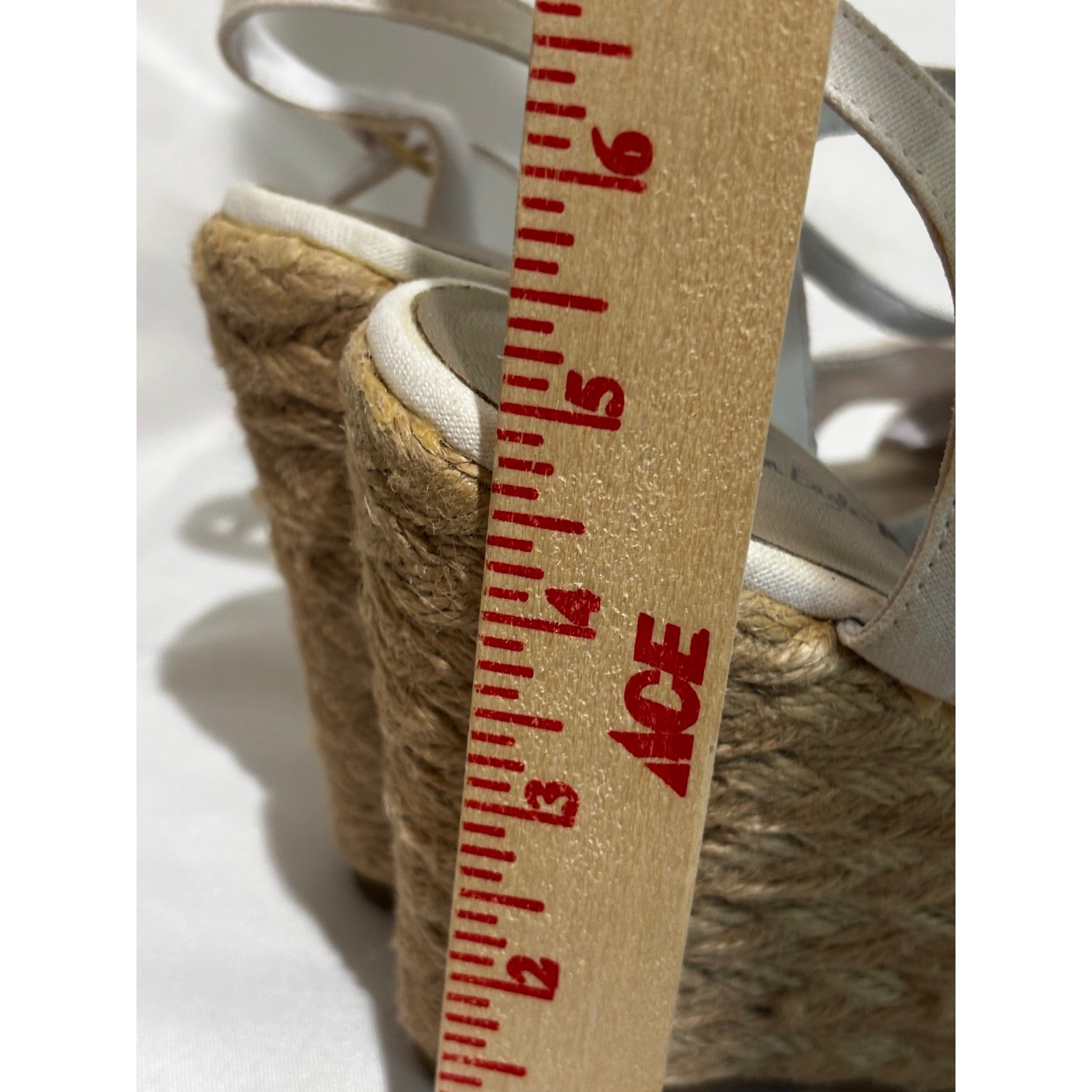American Eagle White Cream Canvas Espadrille Wedge Sandals T-Strap sz 7.5 boho