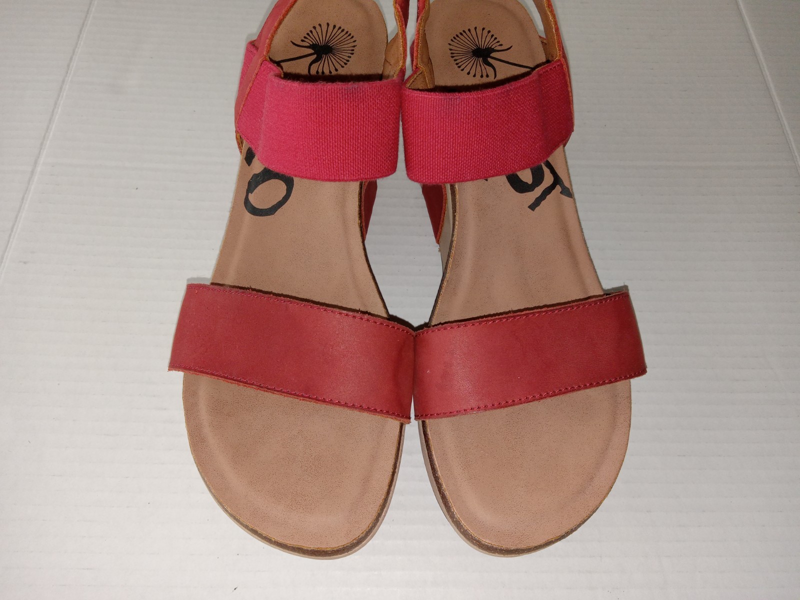 OTBT Bushnell Red Leather Wedge Stappy Sandals Shoes Womens 9.5