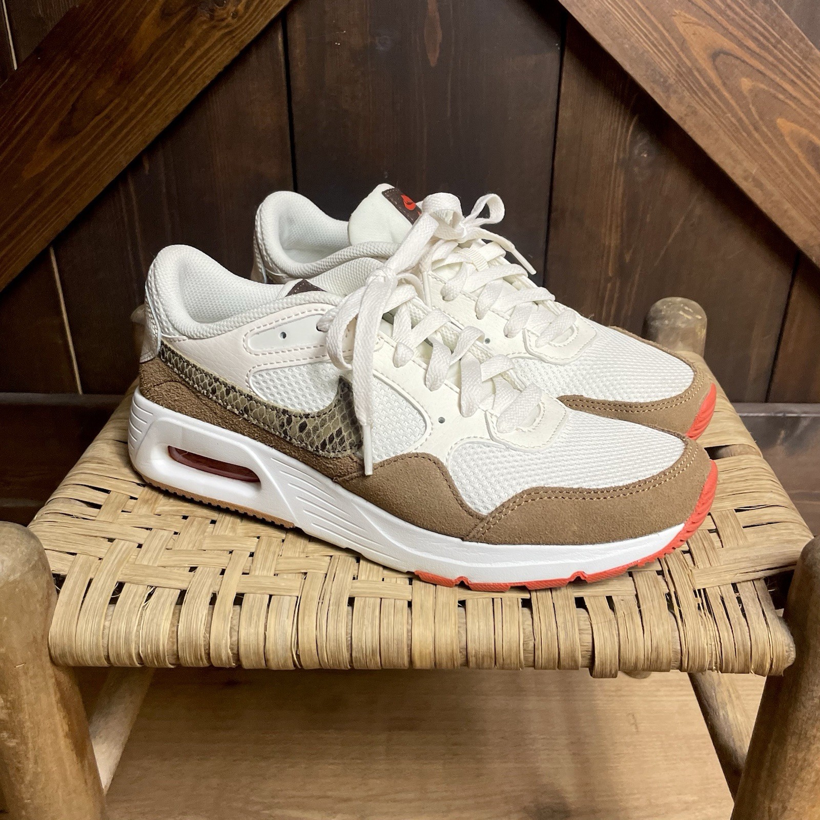 Nike Women’s Air Max SC SE Pale Ivory Summit White Snakeskin Sneakers Size 8