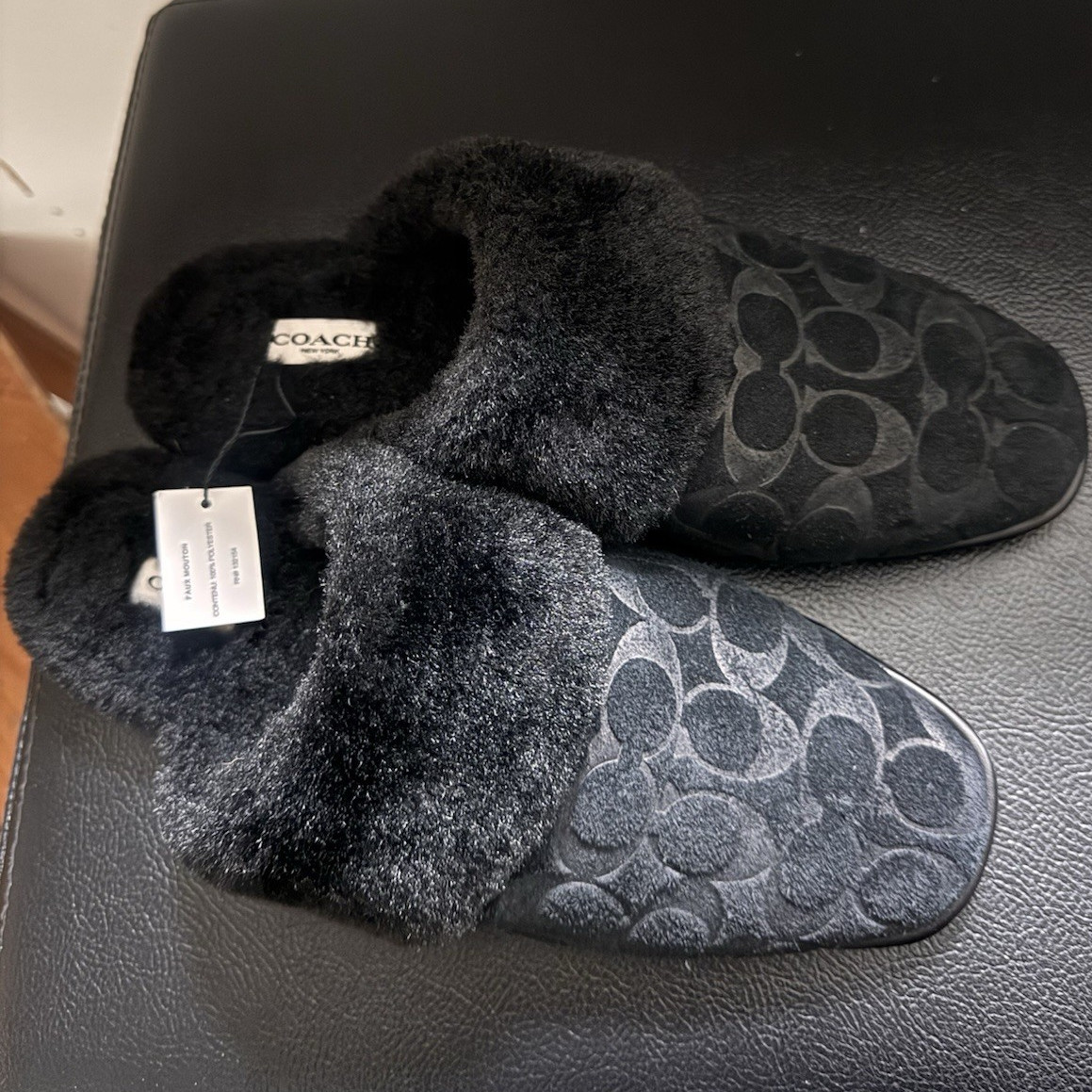 Coach CCX65 Women’s Black Suede Logo Faux Fur Lined Mule Slippers 9B