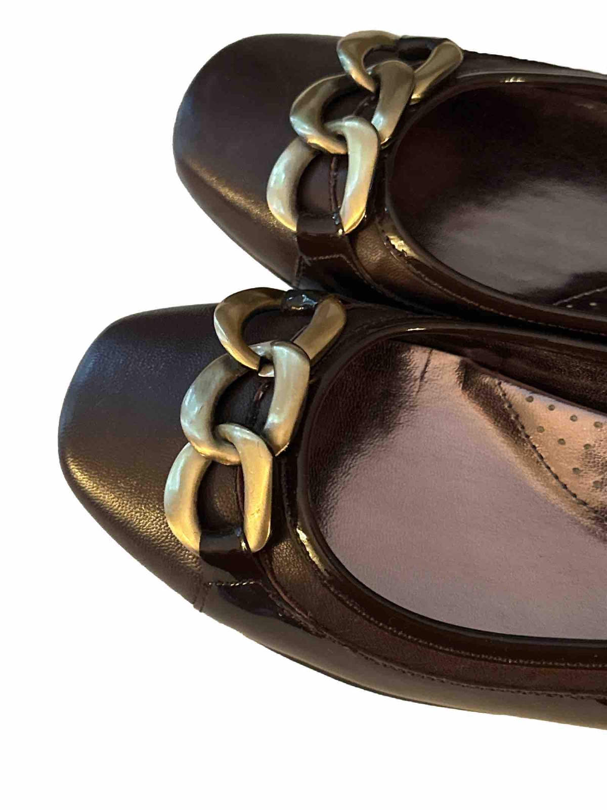 INC Brown Patent Leather Shoes Slip On Flats Chain Detail Academia Office Siren