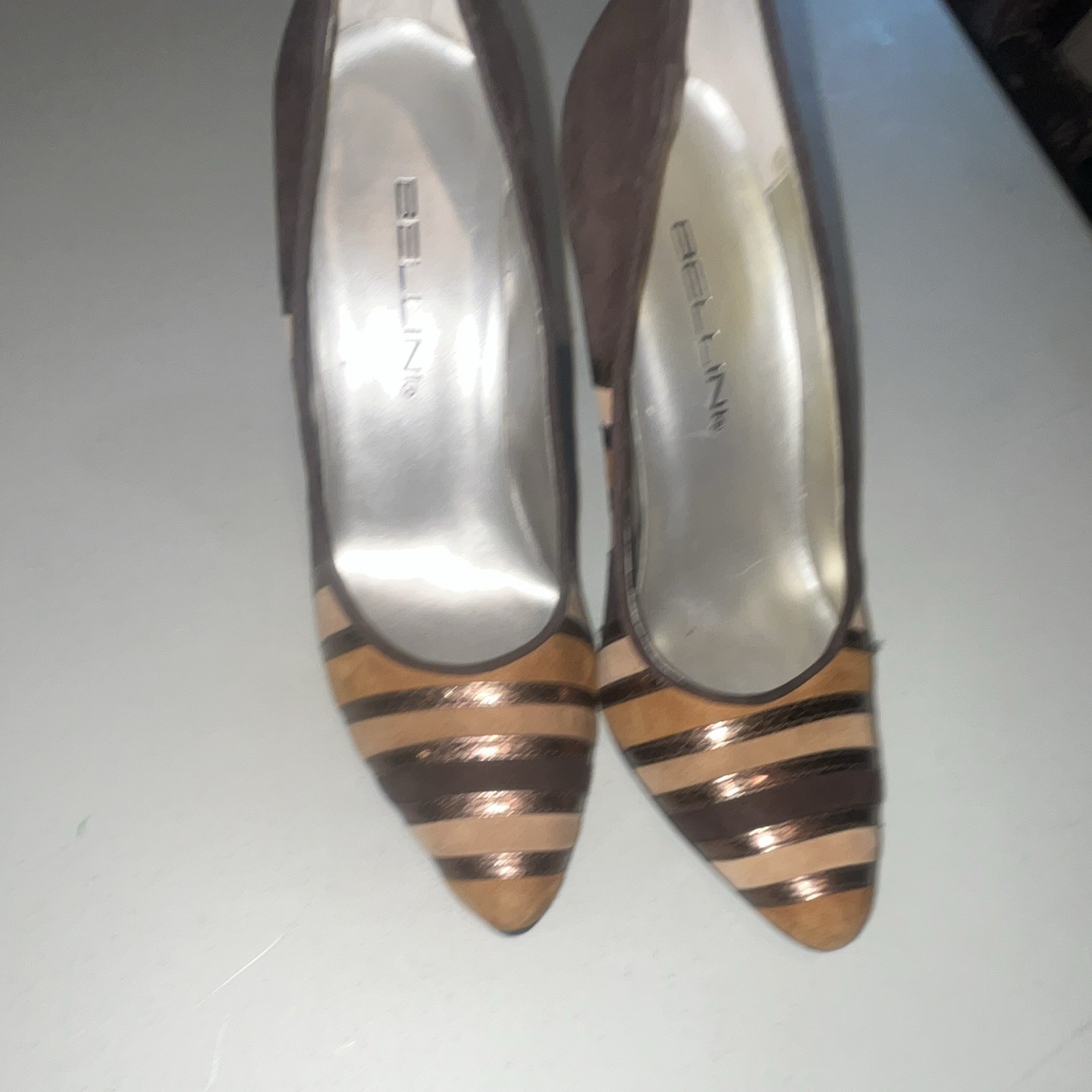 Bellini Women’s Brown Suede Pointed Toe Striped Metallic Pumps 7.5M