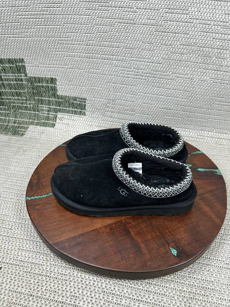 Ugg Slipper Womens Size 6 Us Tasman II Black Suede Slip Toe Sheepskin Slip On