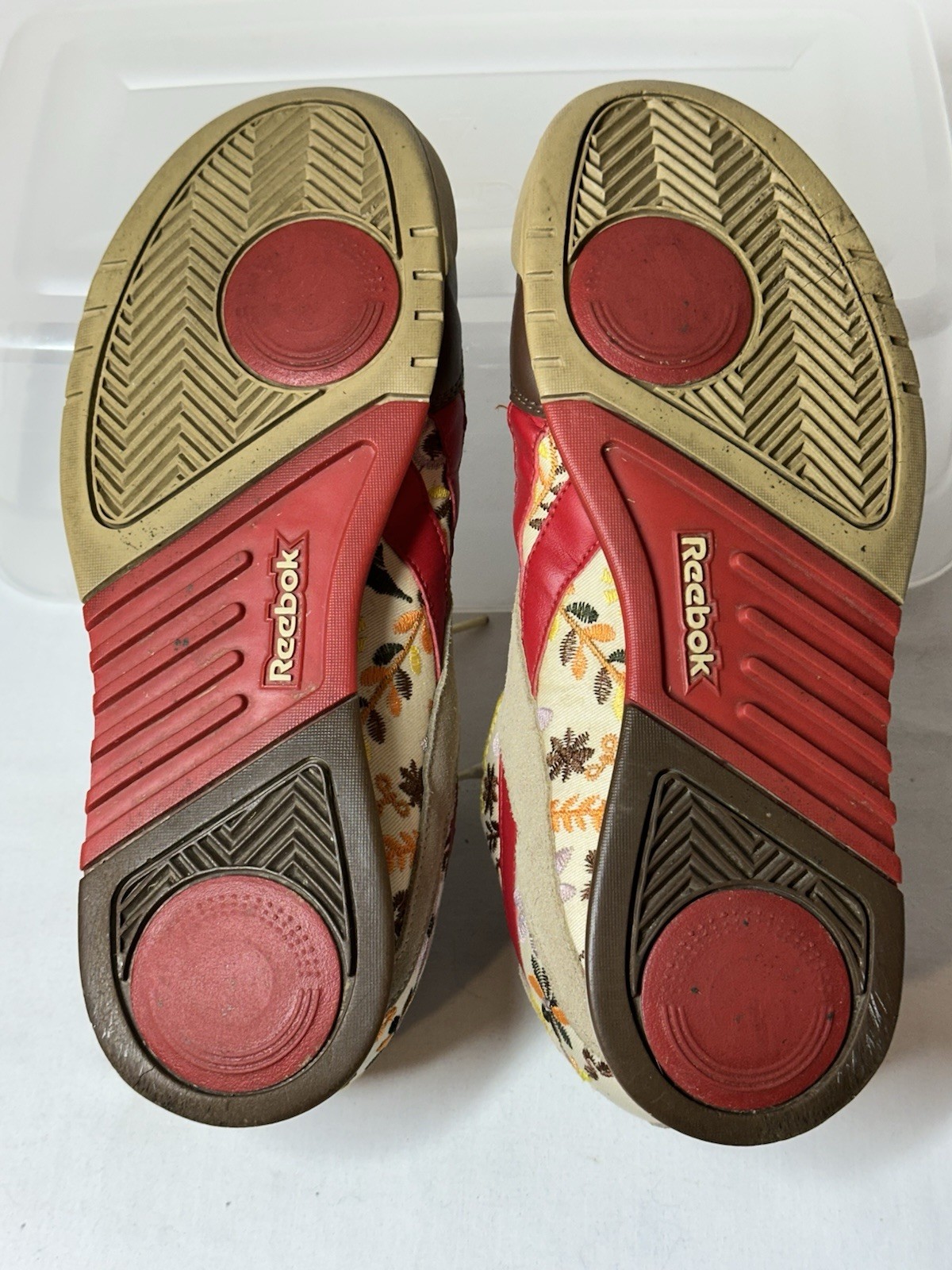 Reebok X Rolland Berry Classics Size 9 Embroidered Floral Preppy City