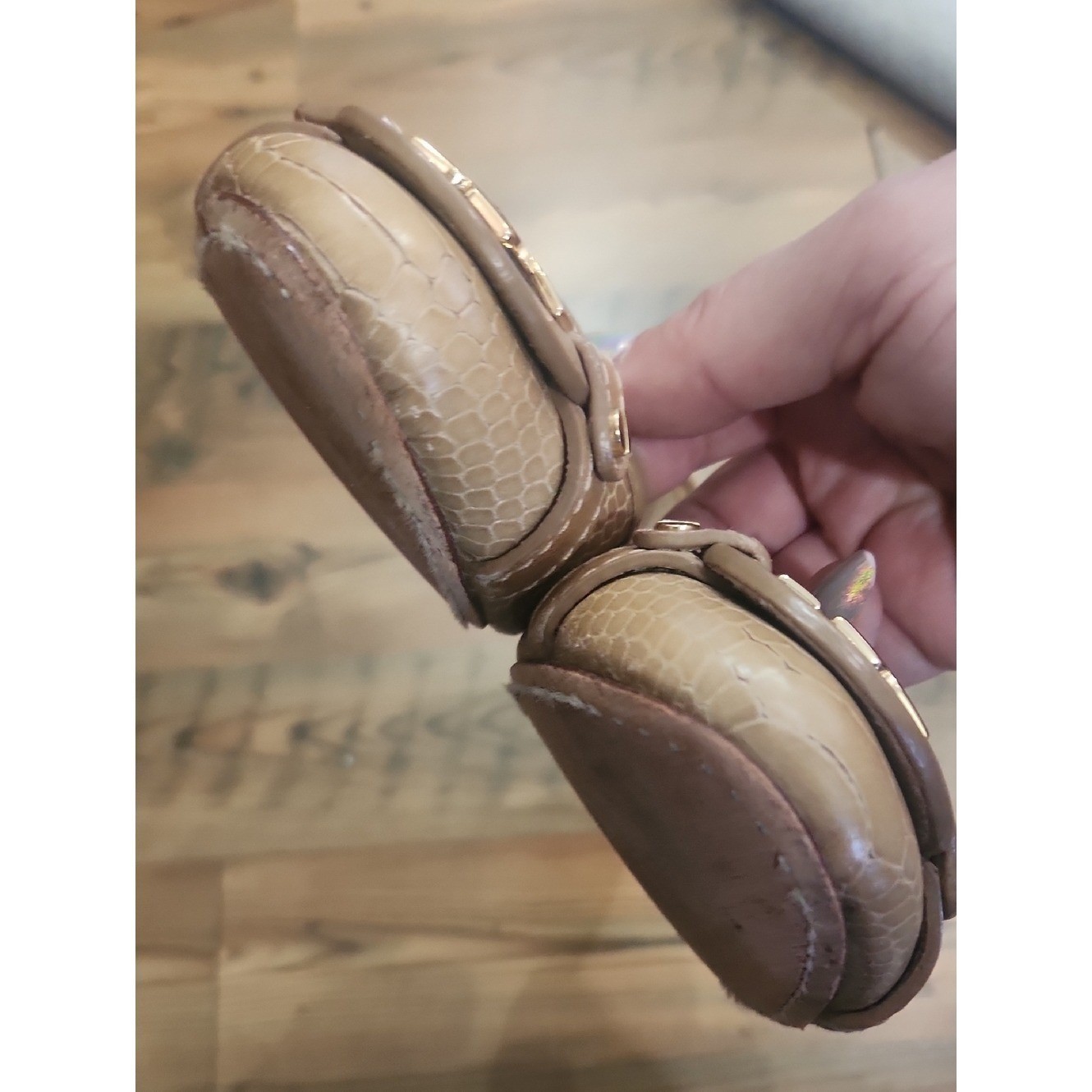 Tory Burch Embossed Leather Ballet Flat 8.5 Neutral Old Money Rich Mom Preppy