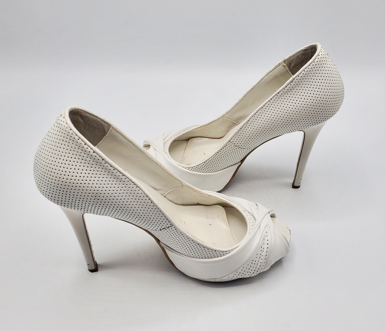 Basconi Classic High Heel Pump Sz 8 US / 38 EU Pre-owned