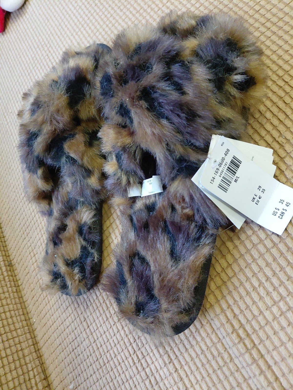Women’s M/L New Abercrombrie& Finch Leopard Faux Fur Slippers House Shoes Vtg