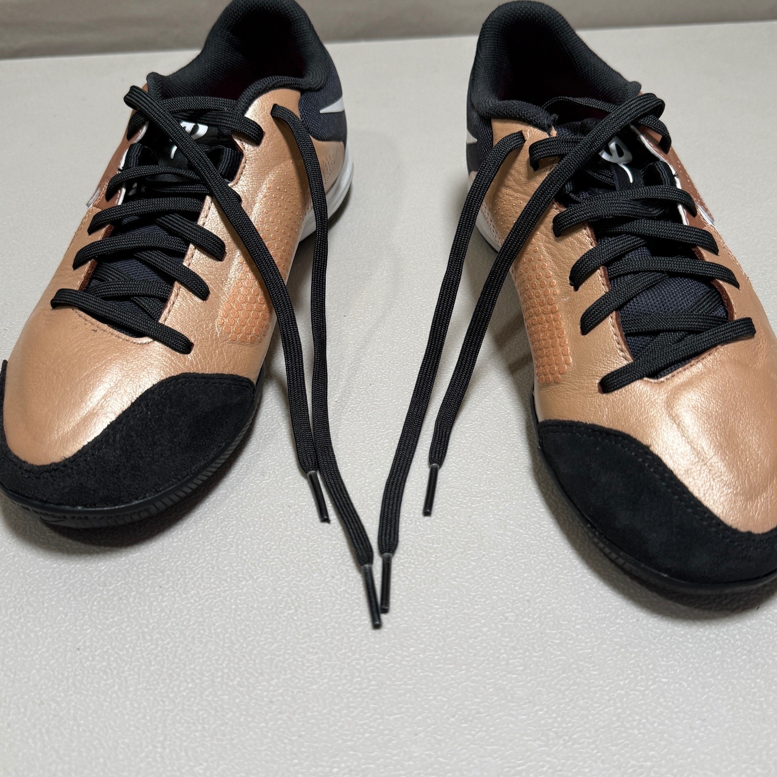 Nike Tiempo Legend 9 Academy IC Women’s Rose Gold Black US 6.5 Indoor Soccer