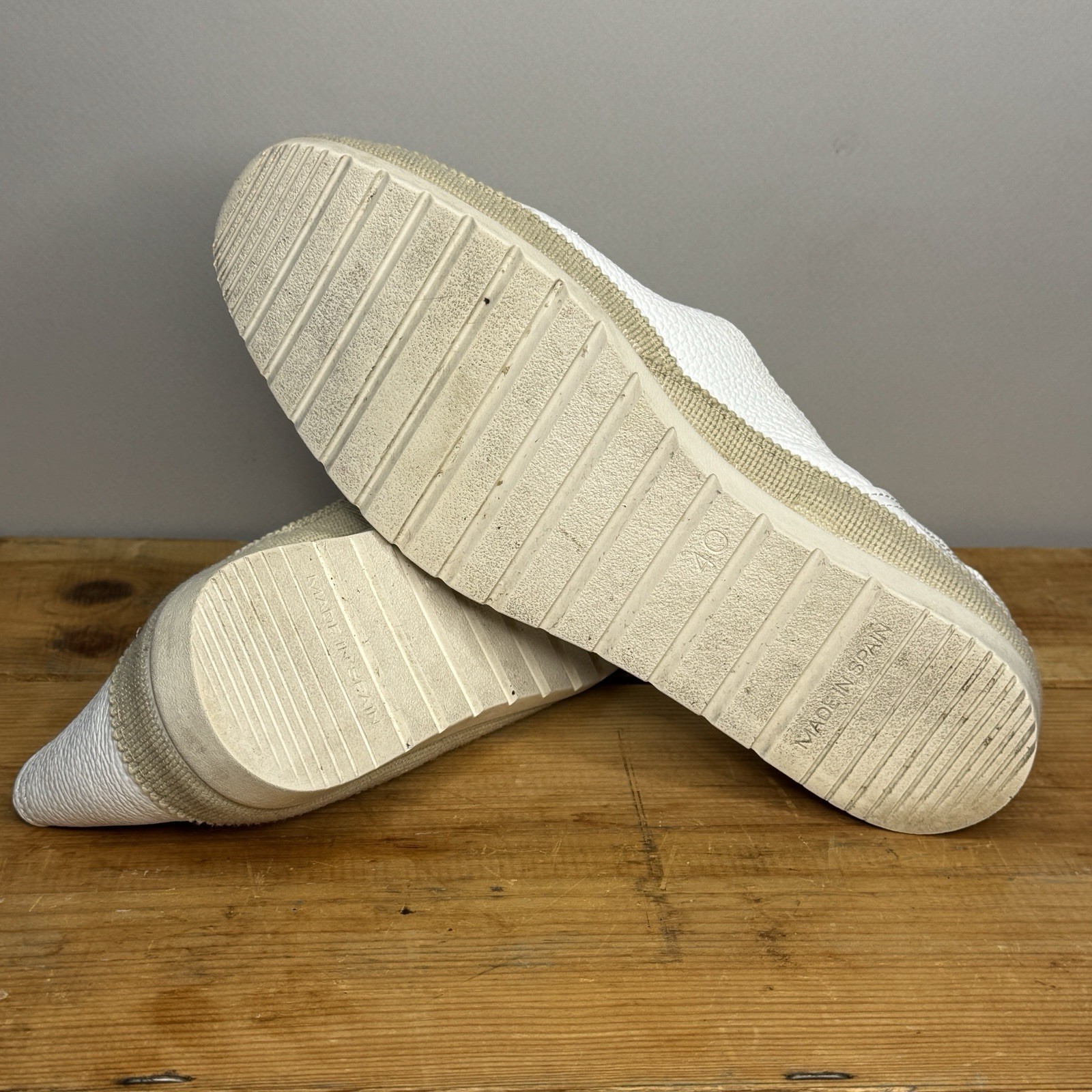 Verbenas Spain White Textured Leather Slip-On Espadrille Flats