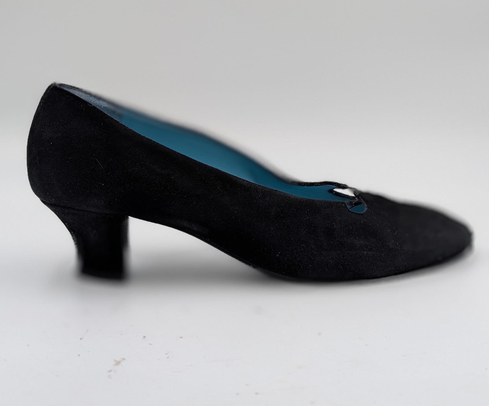 Thierry Rabotin Italy 38 US 7 1/2 Black Suede Pumps with Cutouts Italy