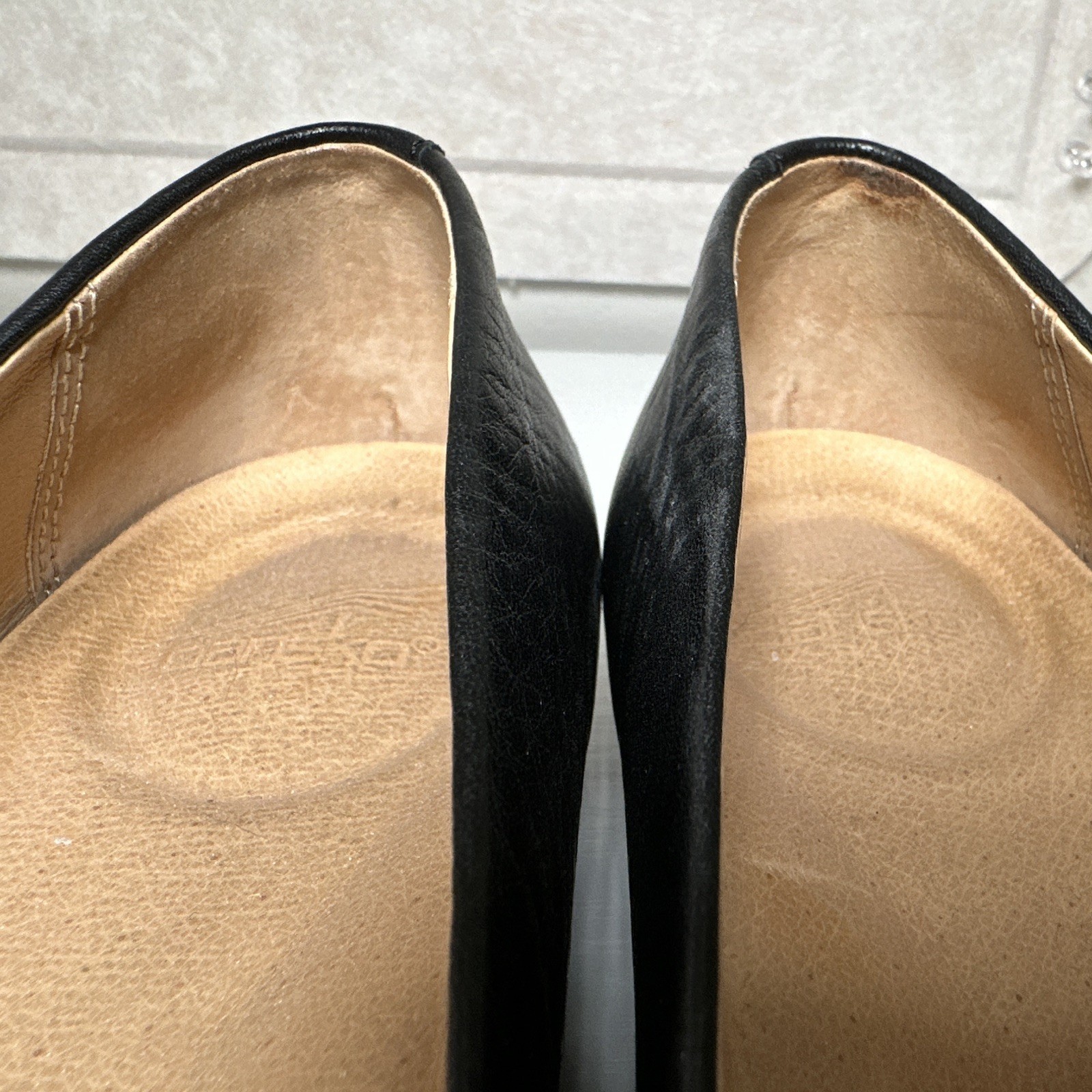 Dansko Black Leather Slip-On Loafer Flats Comfort Round Toe Women EU 39
