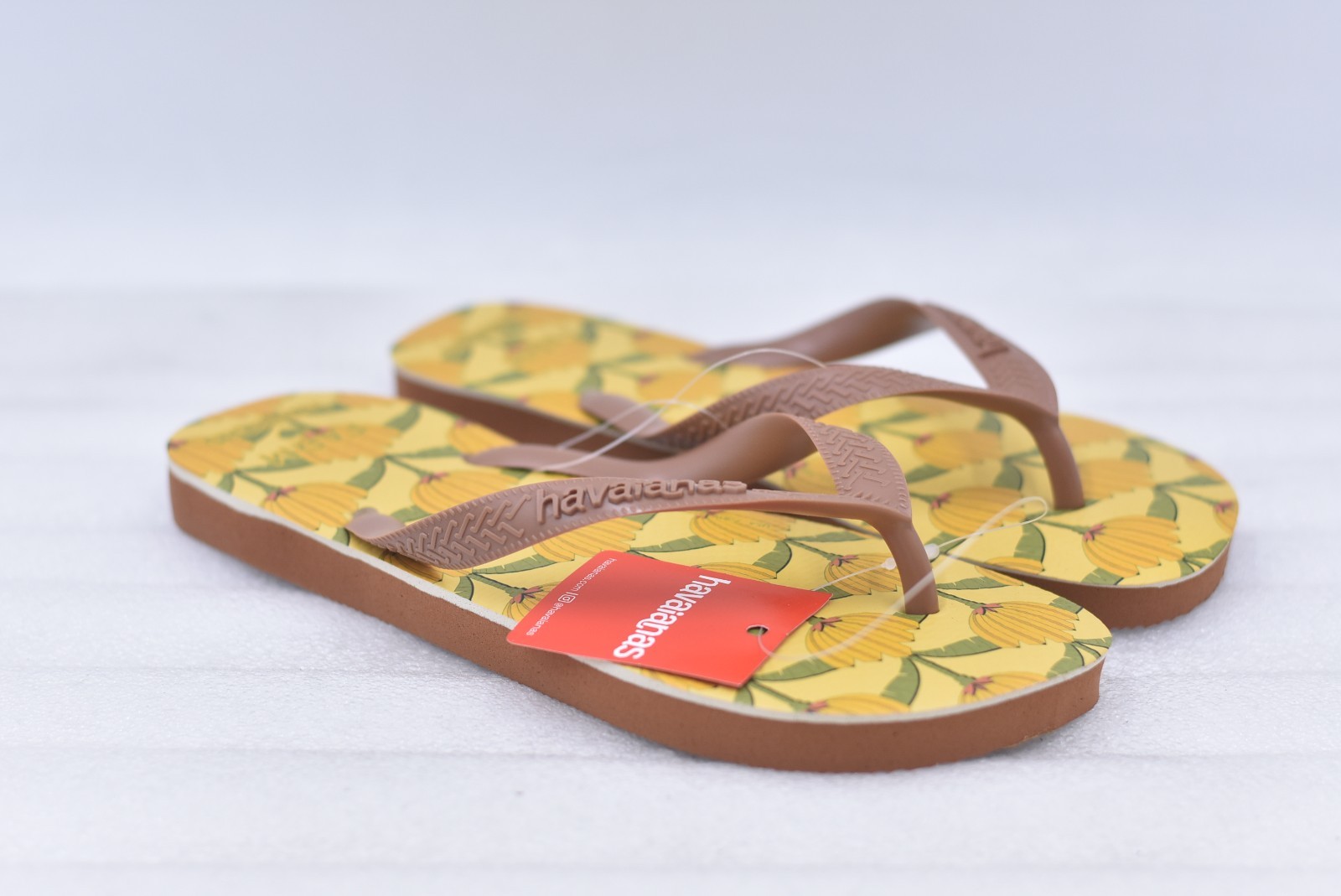 Womens Havaianas Dragon Slim Flip-Flops Sandals – Rust Size 9/10 (EU 39-40)