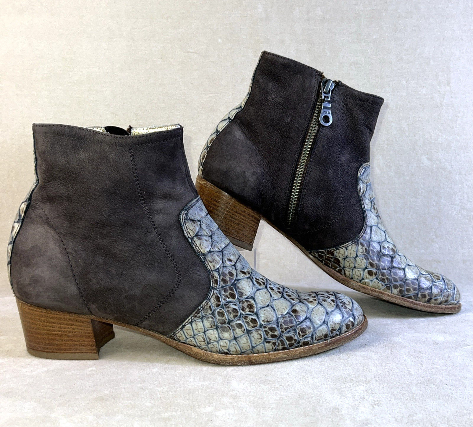 Modern Vice Made in NYC Jett Last Booties Womens 38.5 Leather Snakeskin Preloved